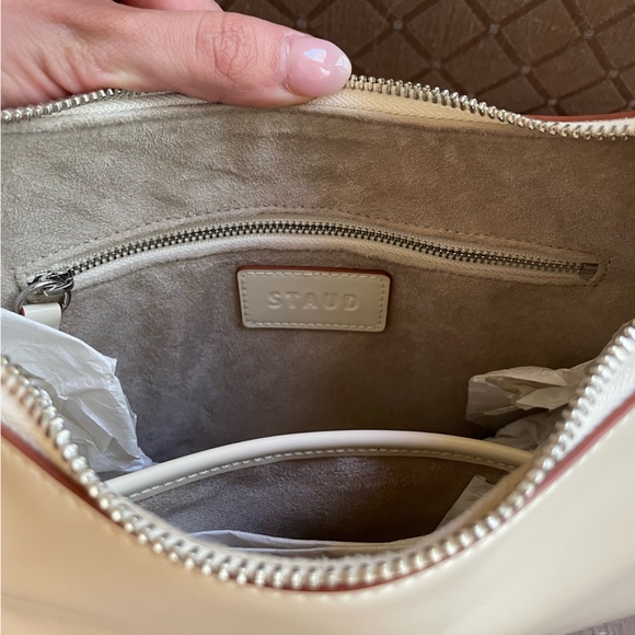 Staud Cream ‘Alec’ Shoulder Bag - Picture 6 of 13